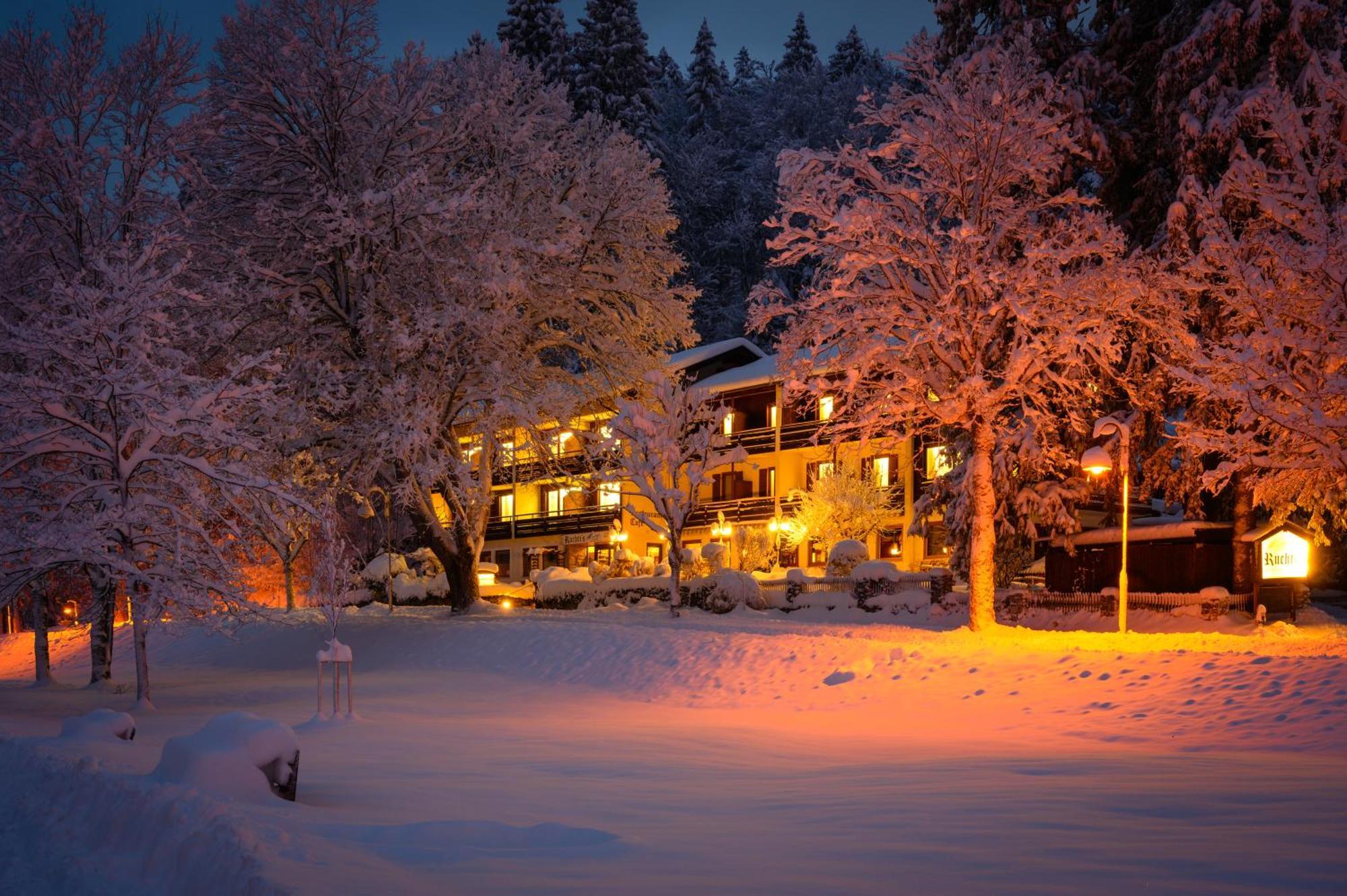 Hotel Ruchti - Zeit Fuer Mich ฟุสเซ่น ภายนอก รูปภาพ